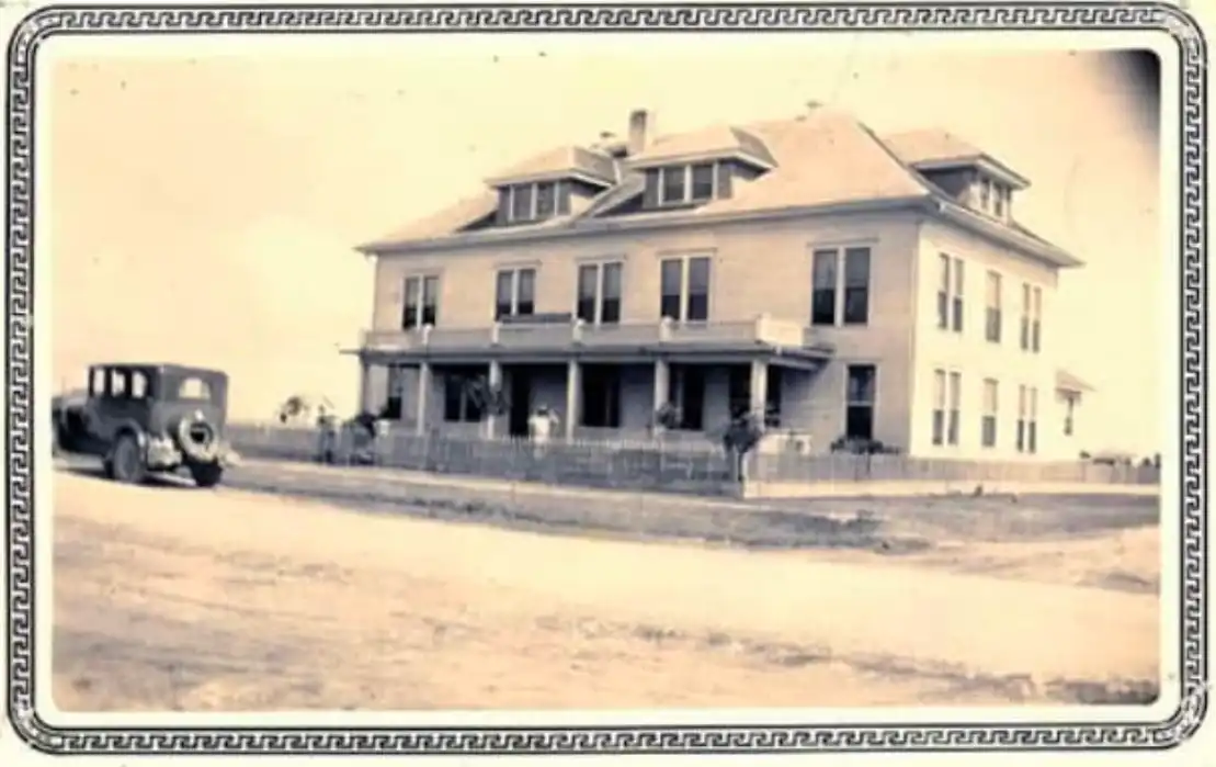 Historic vintage photo of Spirit Inn of Mission Valley